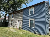 1800’s Historical Log Cabin near I-75 Interstate