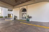 3 Bedroom/3 Bath: Beach Condo