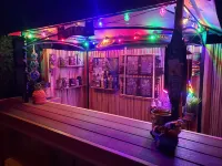Beautiful Home with Private Pool and Tiki Bar. Close to Everything!!!