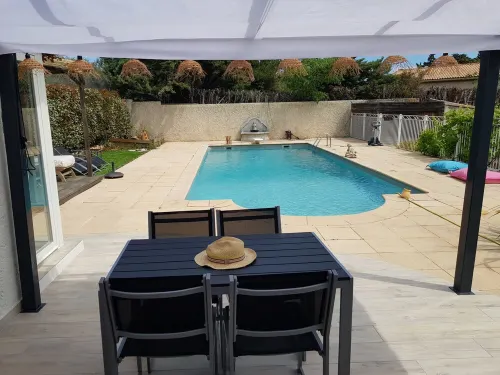 Maisonnette la Charline Direct sur Piscine et Proche de la mer