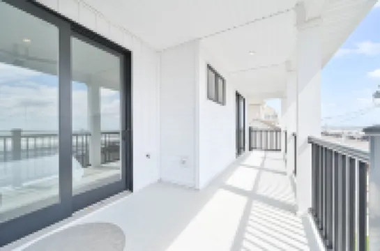 BEACHFRONT Multi-Family Home, 3 levels with decks!