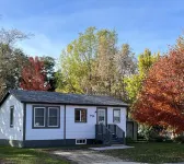 Small Home in the City of Alexandria!