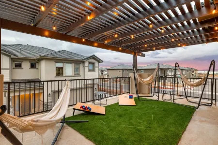 Luxury Private Pool + Spa - 34+ Guests - Oasis