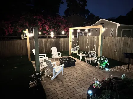 The Carolina Dream, Dogs Welcome! Fully remodeled in 2023