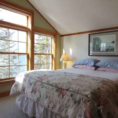 Paul's Cottage - Waterfront on Quietside of Mount Desert Island/Acadia Nat.Park