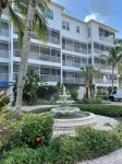Spacious Marco Penthouse with Beautiful Ocean Views