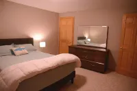 Lakeside Leisure: Relax, Recharge, Reconnect!