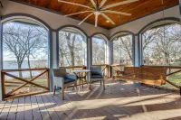 Fun 3 Bedroom Lakehouse