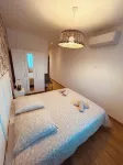 LUXURY APARTMENT WITH SEA VIEW, 1 MIN WALK FROM THE BEACH