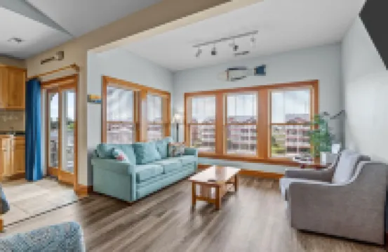 Obx Top-Floor Condo- Marina & Sound Views, Quiet & Serene