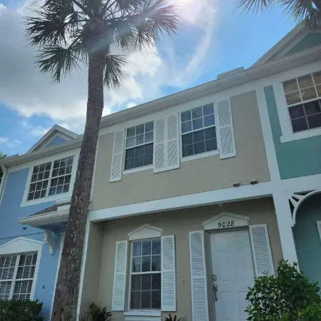 Enjoy Coastal Townhome w/ sunset views! Near The Gulf’s most popular beaches!