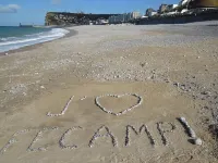Seaside 2/5 People "JACUZZI and Private Sauna Option PAYABLE Hotels in Fecamp