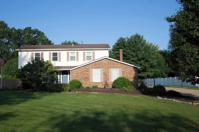 Oasis at Avalon Lakes - Hot Tub -  Gas Fire Pit -  Outdoor livingroom w/gas fire Hotels near Scrappers Baseball Museum