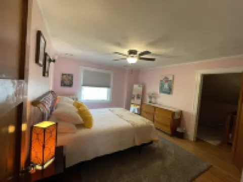 Historic Home in the Heart of Perry Hotels in Perry