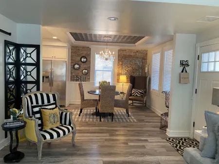 Luxury Meets Historic in This Boutique One of a Kind Clarkdale Getaway