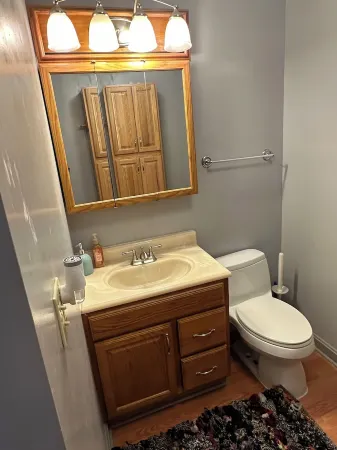 River Front Studio Apartment