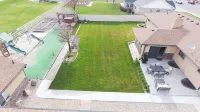 Huge 8Br for 20+: 6 Kings, Hot Tub, Cinema, Arcade, Pool Table & Big Parking