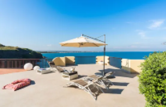 Seaside Villa with private pool and fantastic Etna view Hotels in Costa Saracena - Castelluccio