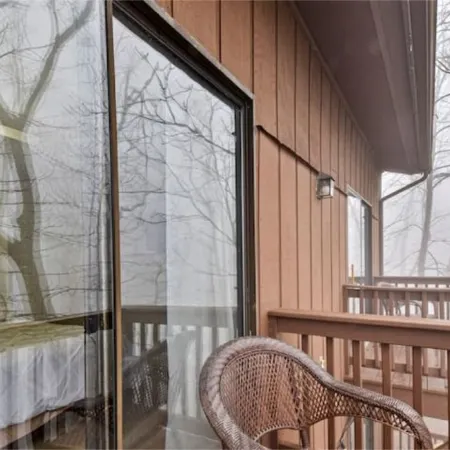 Smoky Bear Cabin