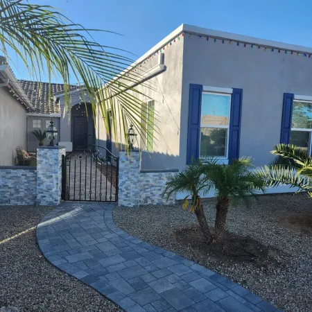 Modern Apartment Located in the Beautiful Groves Area