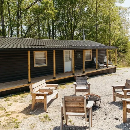 Cozy Dumplin' RRG - Warm & Modern Stay in RRG/Auxier