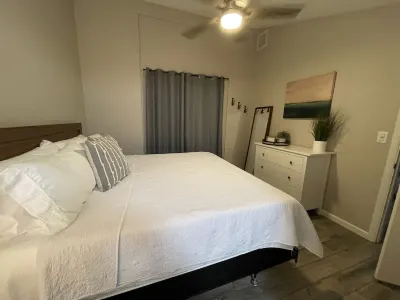 Cozy FarmHouse • EntireApt 1-Bed/1-Bath 마운틴 밸리 공원 주변 호텔
