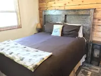 Whispering Pines Guest Cabin At Georgetown Lake - Family & Pet Friendly, Hot Tub