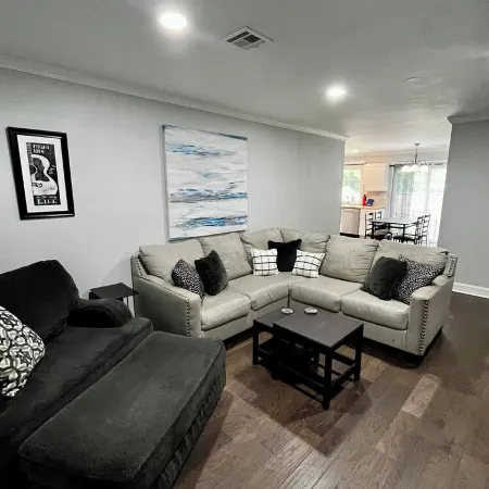3BR/1BA BROKEN ARROW HOME