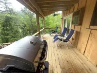 Newly-built See Rocks Vista Cabin
