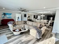 Luxury Modern Midtown Home - Tuscaloosa. Certain discounts apply!!!!