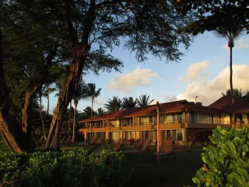 Kaanapali Villas, Oceanfront Luxury Maui Condo #180