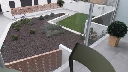 New beside Sitges with pool beside beach Отели в г. Вильянуэва и Ла Гелтру