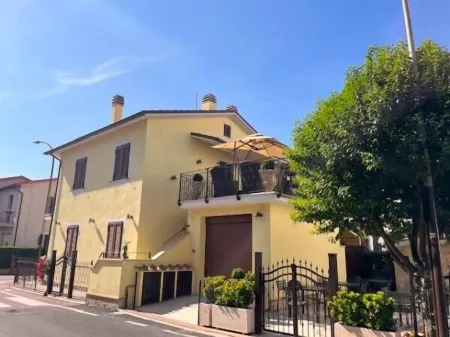 Scappo in Umbria, Centro Italia