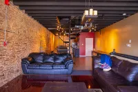 3 Bedroom 2 bath. Living space and kitchen. Hotels in Peru