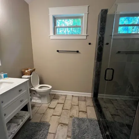 Viognier-Cottage Near Jones Von Drehle with Master Suite Отели в г. Трапхилл