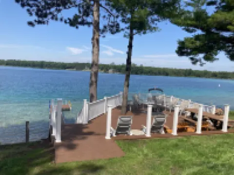 Beautiful Up North Lake Front Home on All Sports Clear Lake with BOAT Rental!