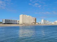 Joshua2 on the Boardwalk with Spacious 3 Bedrooms, 2 Bths, Kitchen & Indoor Pool