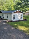Awesome!! 3 Bedroom Home w/ Budd Lake Beach 9 houses away  Leota Trails close by - 3-Star