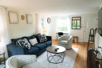 Charming & Cozy 3BR Home Retreat near  SU/ESF/Upstate/LeMoyne