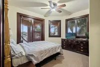 Luxurious Waterfront Mansion! Minutes to the Beach!
