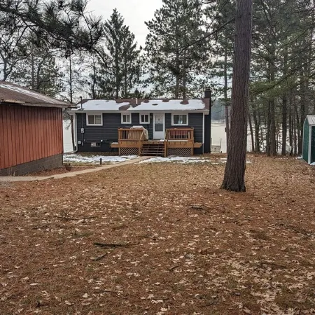 Moon Lake Waterfront Getaway