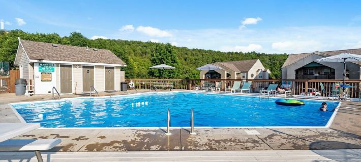 Silver Dollar City Coaster Views/Table Rock Lake Access &Trail/Branson/Indian P. Hotels in Indian Point