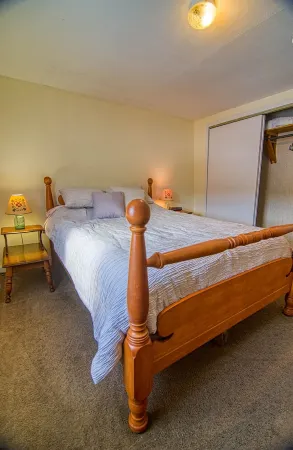 Easy access to VAST snowmobile trail system and local mountain bike trails