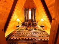 The Toasty Chalet - minutes from Whiteface Mt! Dogs welcome!