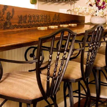 Hau'oli Place - Happy little tiki cottage in Volcano