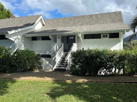 Tropical, Bright Studio: Steps to Golf Course, Beaches, & Amazing Views