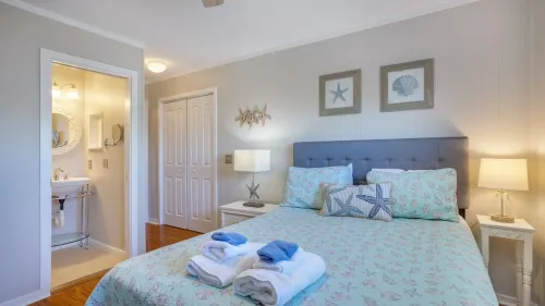 Hilton Head Island Getaway 7 Minute Walk to the Beach