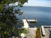 Gorgeous Waterfront Home with Spectacular Views! Book Your Getaway Now!