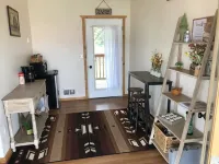 Cabin #1 - Backyard Bunkhouse