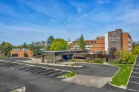 Delta Hotels Mount Pleasant - parking